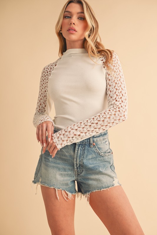 Aemi+CoAemi+CoMockNeckLaceLongSleeveKnitTop1