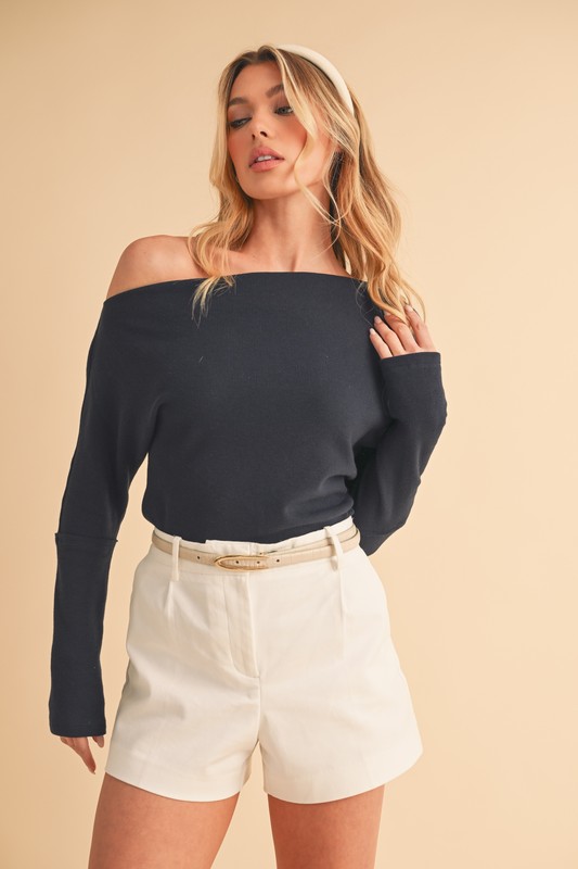 Aemi+CoAemi+CoOneShoulderLongSleeveKnitTop0