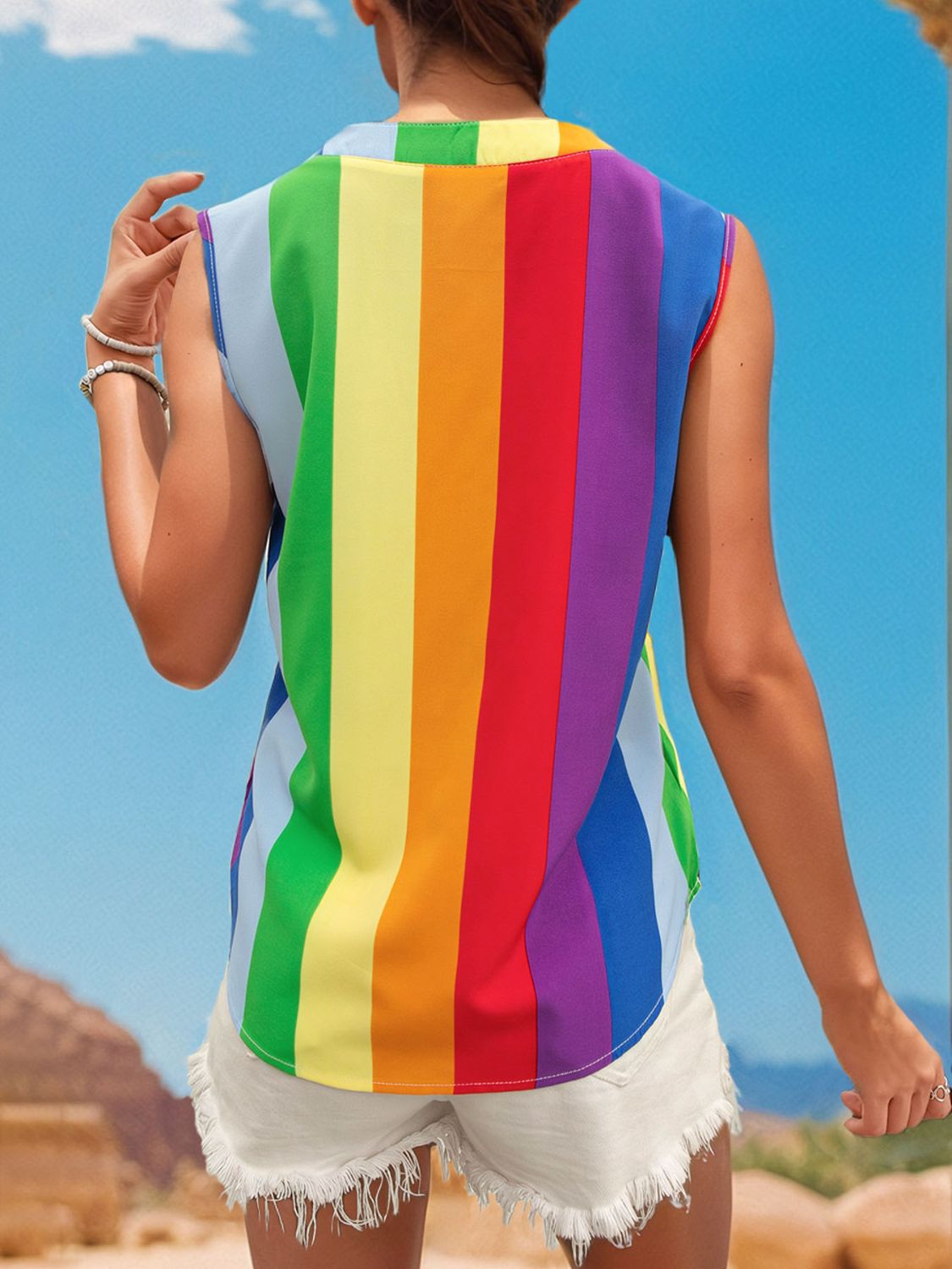 PerfeePerfeeColorBlockNotchedSleevelessTop1