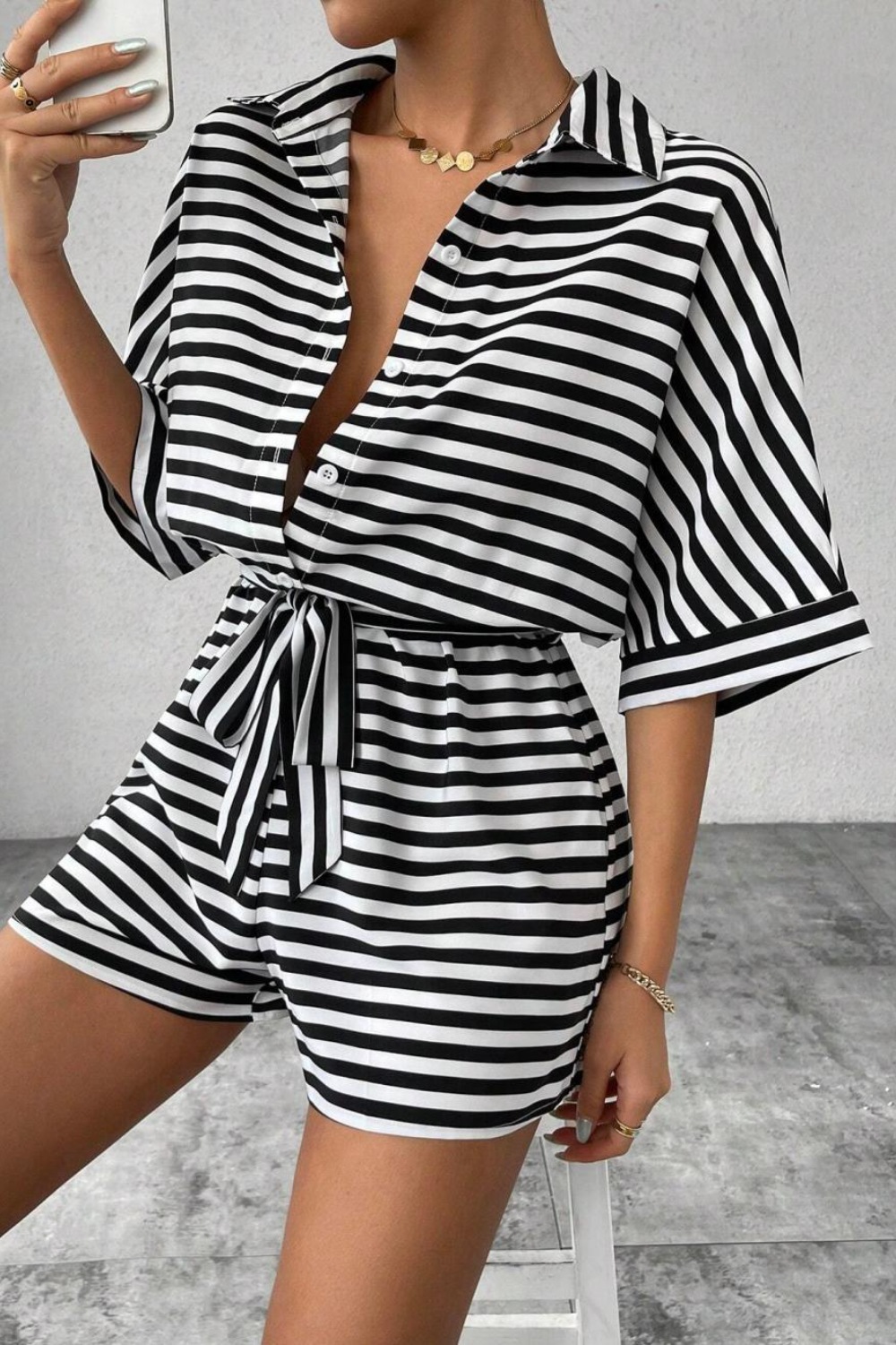 OlénaStripedCollaredNeckTieWaistRomper6