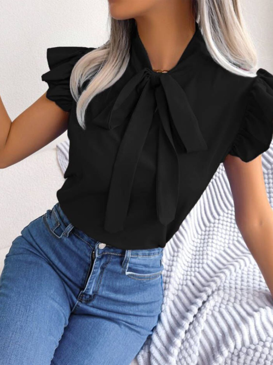 PassionFlowerRuffleCapSleeveBowTieBlouse12